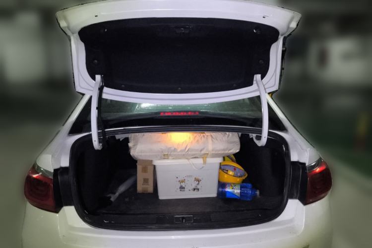 Used Citroen C4 Sega 2016 1.6L Manual Luxury Model
