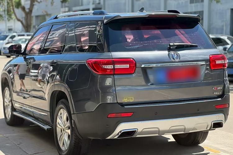 Used Changan CS95 2017 2.0T Two-Wheel Drive Zhiyuan Edition
