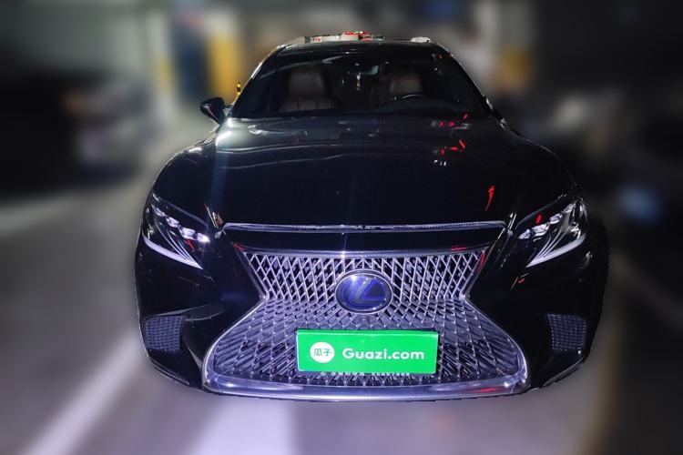 Used Lexus LS 2018 500h Executive Edition China V Standard