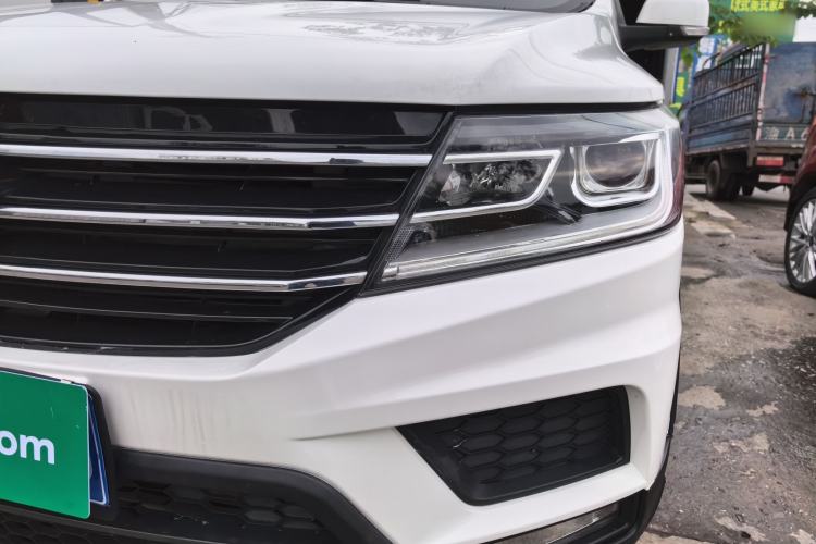 Used SWM X3 2021 1.5L Manual Comfort Version 7 Seats
