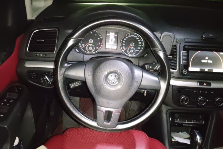 Used Volkswagen Sharan 2014 2.0 TSI Standard Model
