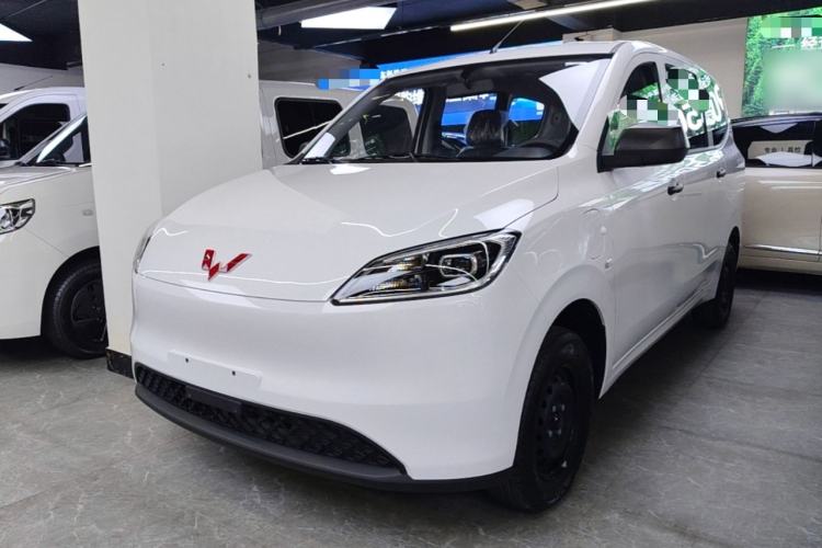Used Wuling Hongguang New Energy 2024 All-Electric Model 300KM Practical Version
