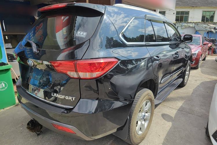 Used Foday Landfort 2017 1.9T Diesel Manual Two-Wheel Drive Flagship Edition 7 Seats