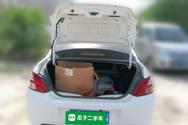 Used Peugeot 301 2016 1.6L Manual Comfort Edition Trunk