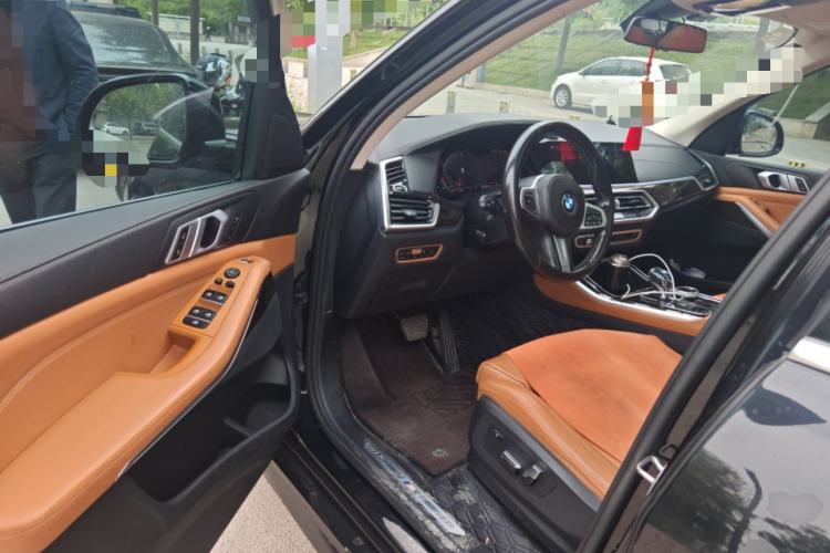 Used BMW X5 2019 xDrive40i M Sport Package
