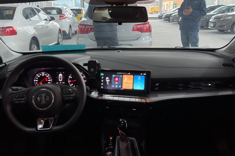 Used MG 5 2023 180 DVVT CVT Fashion Edition