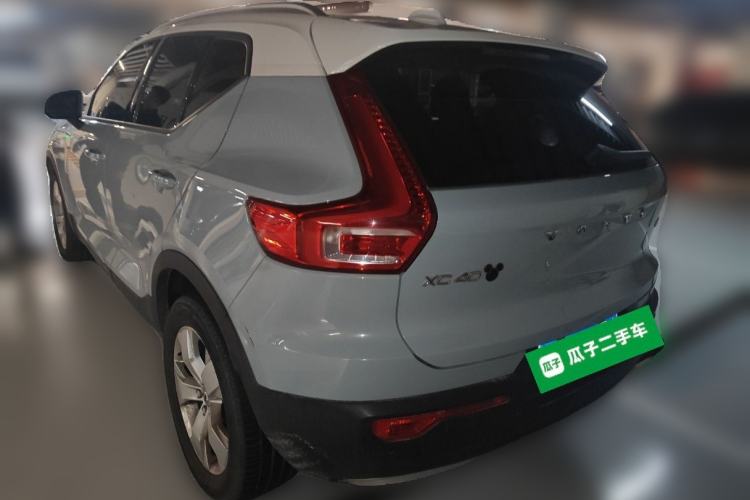 Used Volvo XC40 2019 T4 Four-Wheel Drive Midnight Amazon Blue