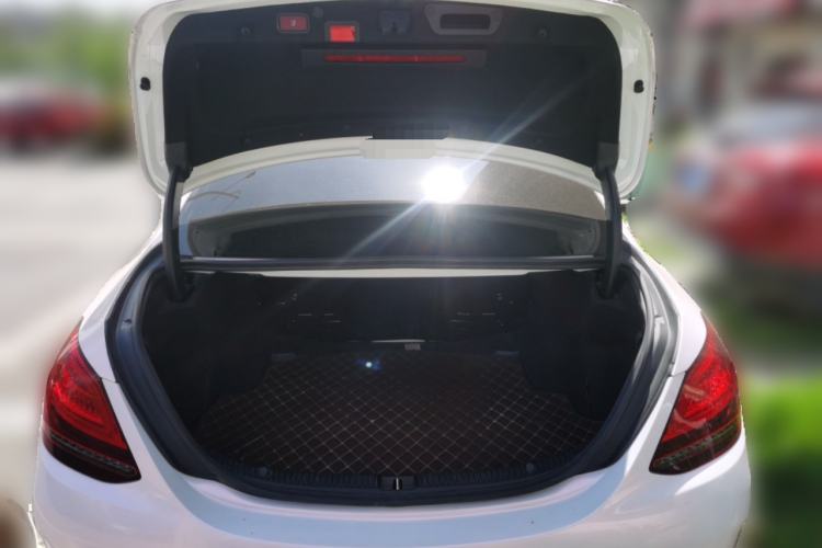 Used Mercedes-Benz C-Class 2020 Restyled C 260 L Sport Edition Trunk