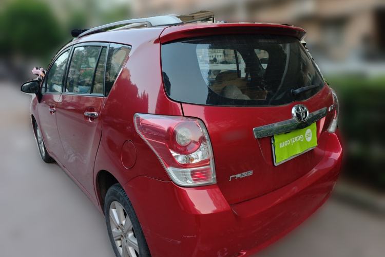 Used Toyota Verso 2014 Starlight 180E CVT Elite Edition
