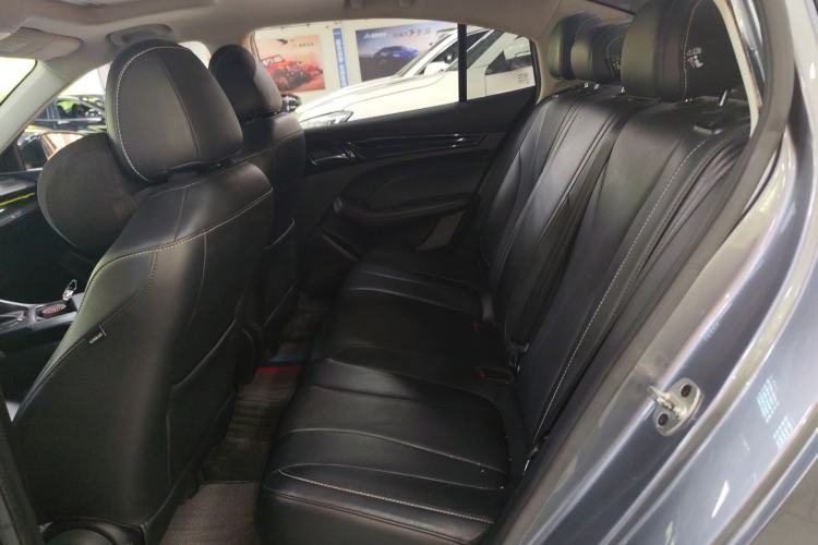 Used Roewe i5 2021 1.5L CVT Diamond Edition