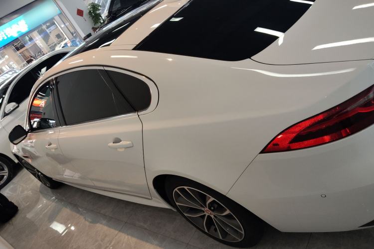 Used Jaguar XFL 2022 XFL 2.0T P250 Two-Wheel-Drive Elite Sport Edition
