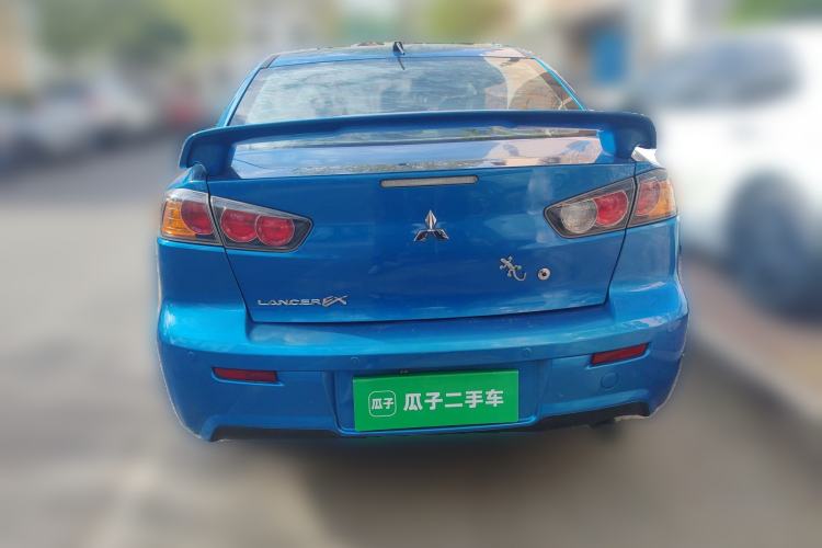 Used Mitsubishi Lancer EX 2015 1.8L CVT ZhiShang Edition China IV Standard
