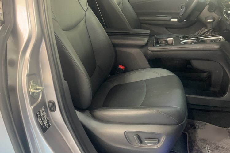 Used Toyota SIENNA 2021 2.5L Hybrid Premium Edition