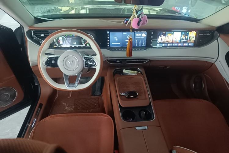 Used VOYAH FREE 2024 Ultra-Long Range Intelligent Driving Version Center Console