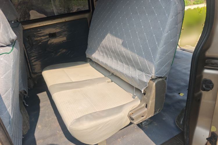 Used Wuling Rongguang V 2016 1.5L Standard Version Left Rear Seat