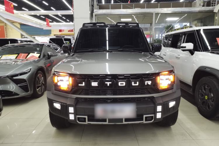 Used JETOUR Traveler 2023 2.0T All-Wheel Drive CrossPRO+