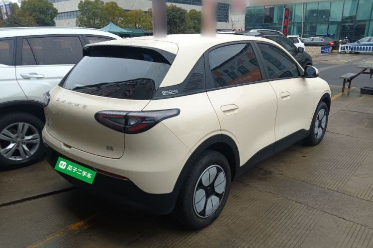 Used Geely Galaxy Geome 2025 410 km Free Version