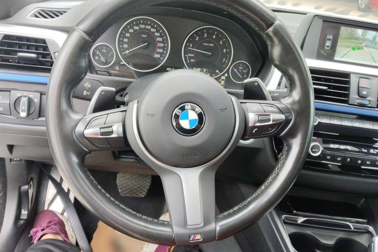 Used BMW 4 Series 2017 425i Gran Coupe Leading Model with M Sport Package Steering Wheel