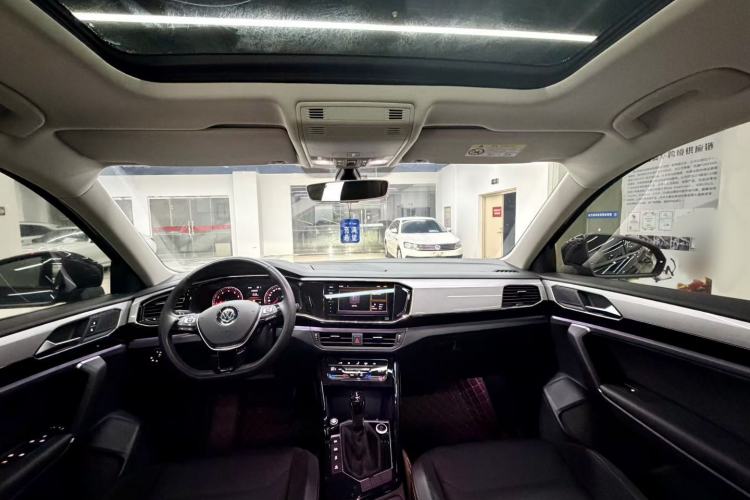 Used Volkswagen Tayron 2020 330TSI Two-Wheel Drive Luxury Smart Connectivity Version
