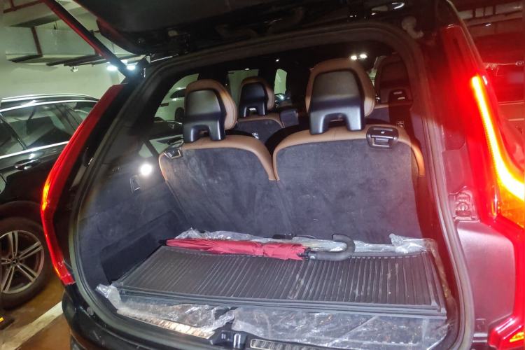 Used Volvo XC90 2023 B6 Zhiyi Luxury Edition 7-Seater
