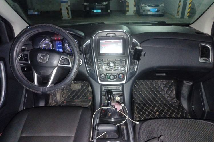 Used JMC Yusheng S350 2013 2.4T Automatic 2WD Diesel Ultra-Luxury 5-Seater