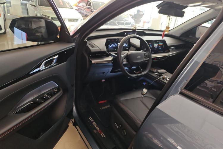 Used Oshan Z6 2022 Blue Whale 1.5T DCT Smart Edition