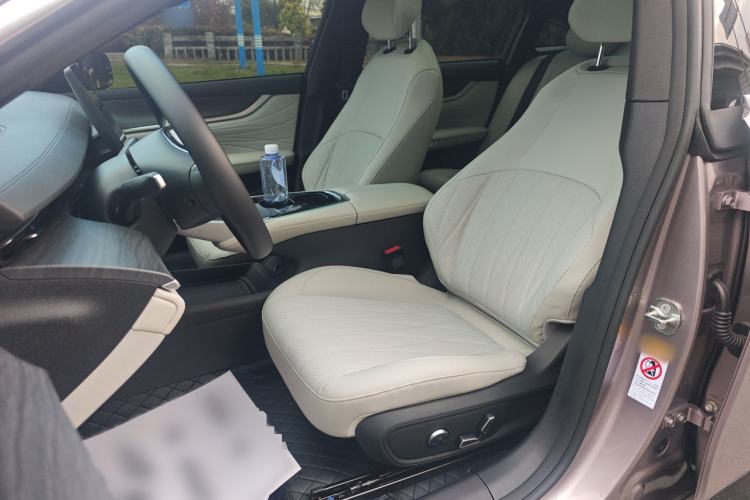 Used CHANGAN NEVO A07 2025 Pure Electric "True Fragrance" Edition 625 Flagship Model Left Front Seat