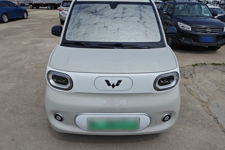 Used Wuling Hongguang MINIEV 2024 3rd Generation 215km Youth Edition Front