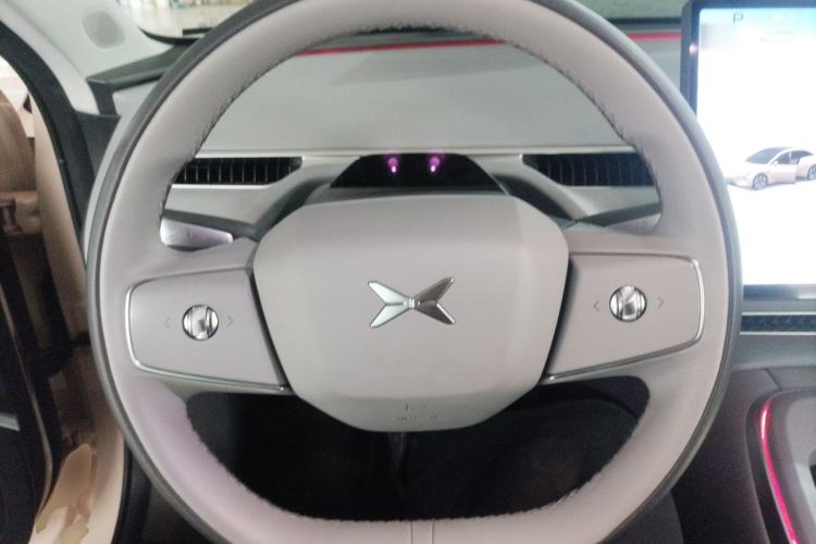 Used XPeng MONA M03 2024 620 with Ultra-Long Range Steering Wheel