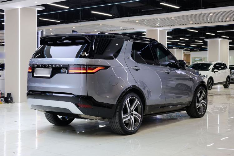 Used Land Rover Discovery 2023 360 PS Metropolitan Edition
