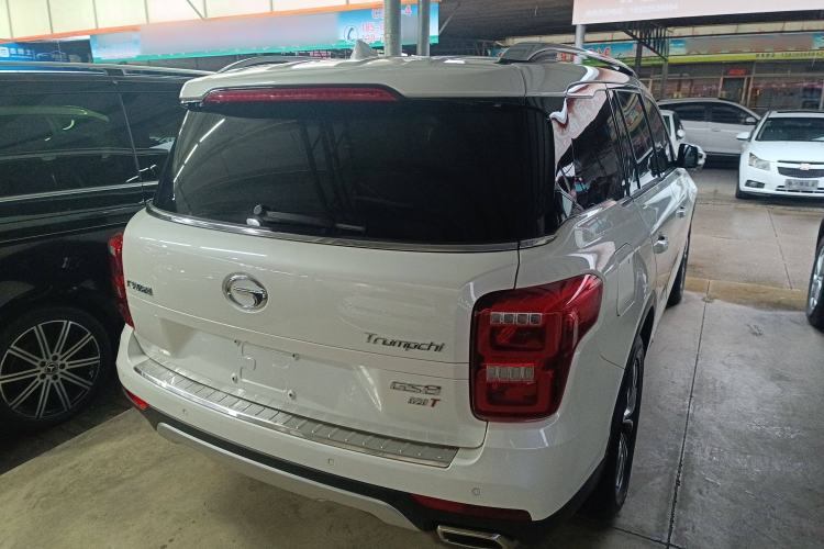 Used GAC Trumpchi GS8 2017 320T Two-Wheel Drive Luxury Smart Connectivity Version (7 Seats)