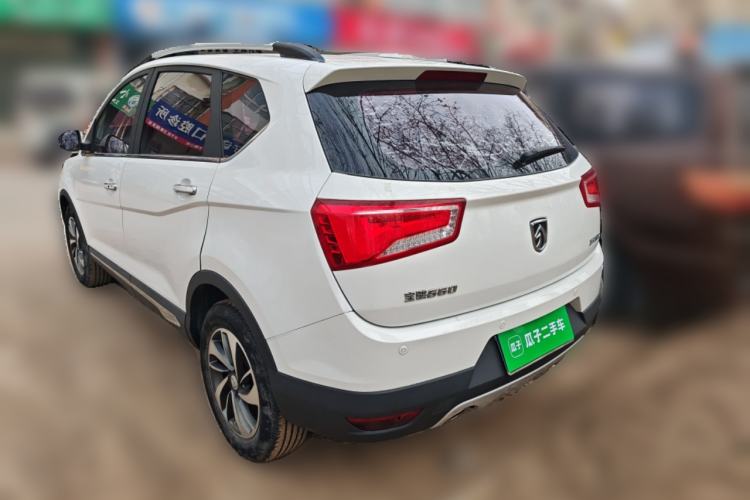 Used Baojun 560 2016 1.8L Manual Luxury Edition
