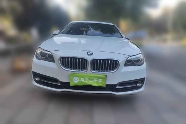 Used BMW 5 Series 2014 535Li Leading Model
