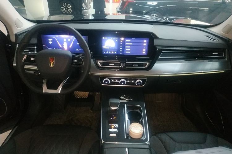 Used Hongqi HS5 2023 2.0T Four-Wheel Drive Flagship Pro Edition
