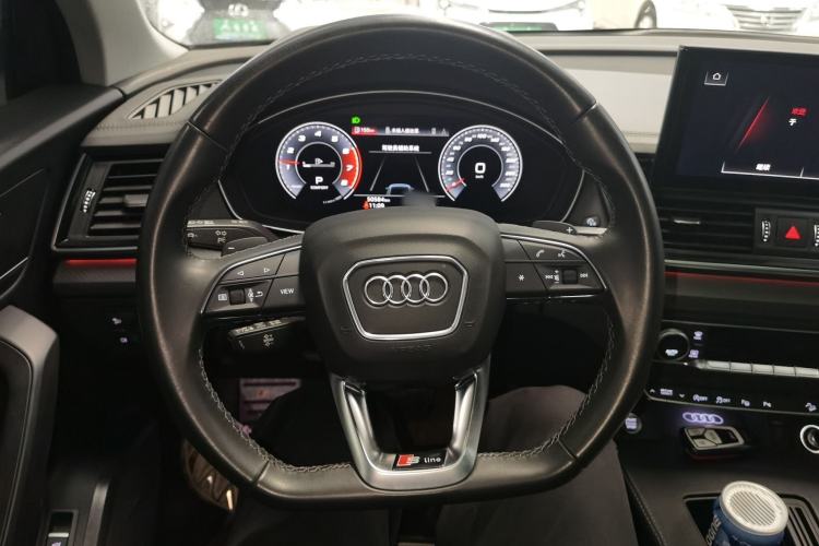 Used Audi Q5L 2022 Updated 40T Luxury Dynamic Edition Steering Wheel