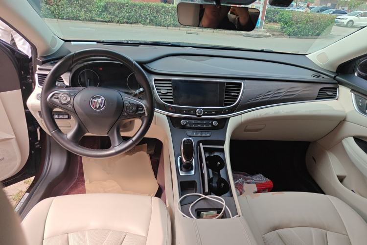 Used Buick LaCrosse 2022 Avenir Avia First Edition
