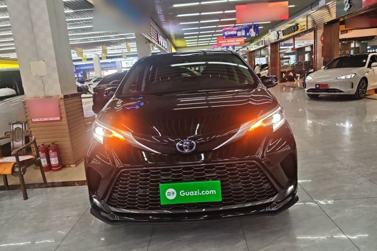 Used Toyota Granvia 2023 2.5L Hybrid Prestige PLUS Edition