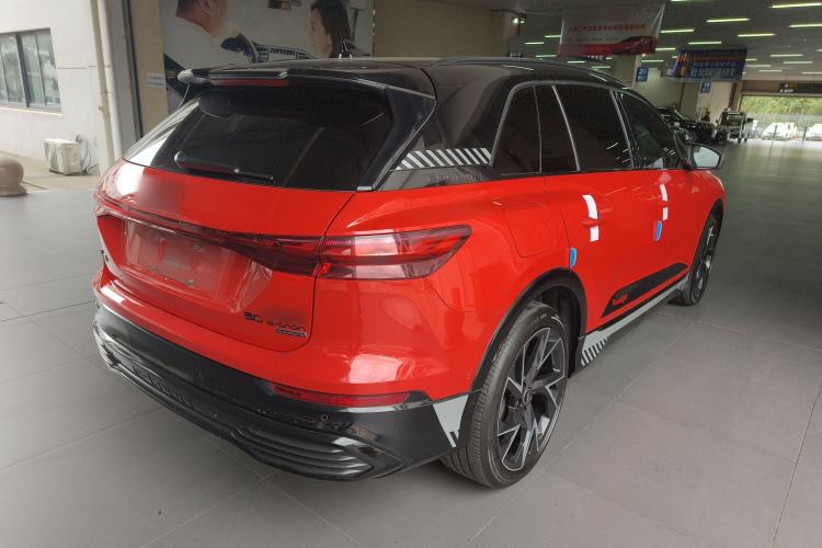 Used Audi Q5 e-tron 2022 50 e-tron quattro edition one Artistic Collection Edition
