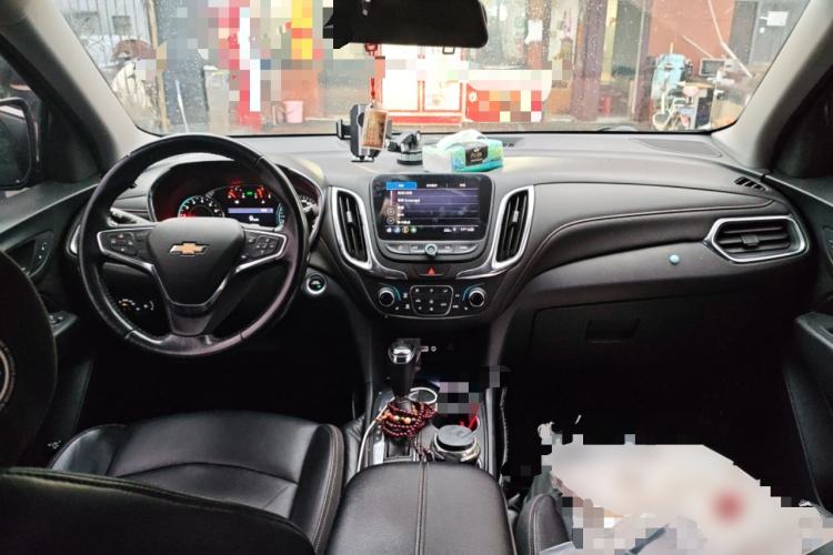 Used Chevrolet Equinox 2019 535T Automatic YuJie Edition China V Standard Center Console