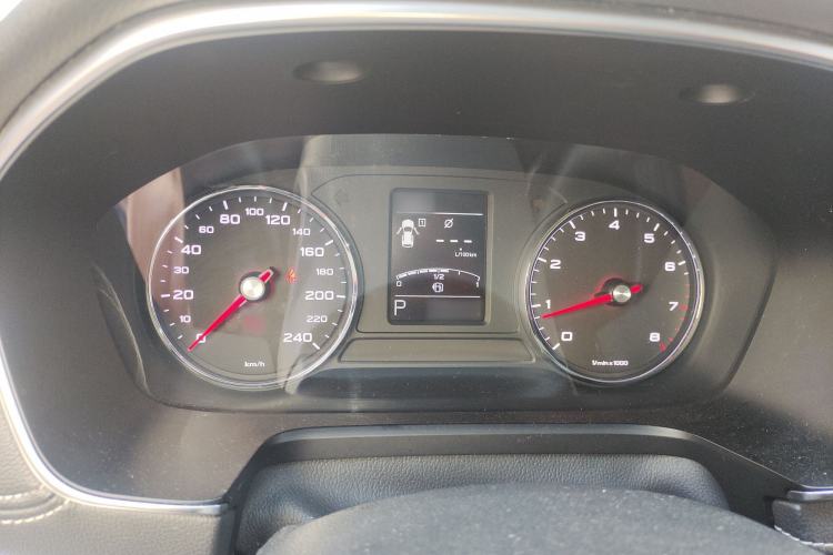 Used Roewe RX5 2016 20T Two-Wheel Drive Automatic Flagship Edition