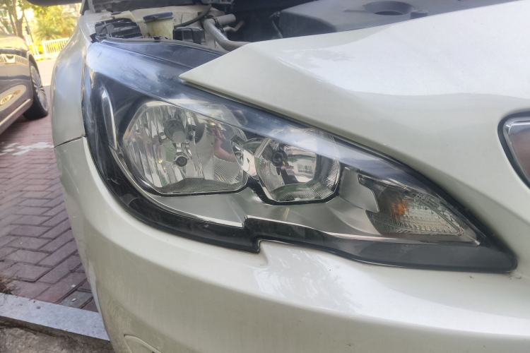 Used Peugeot 408 2014 1.8L Automatic Luxury Edition
