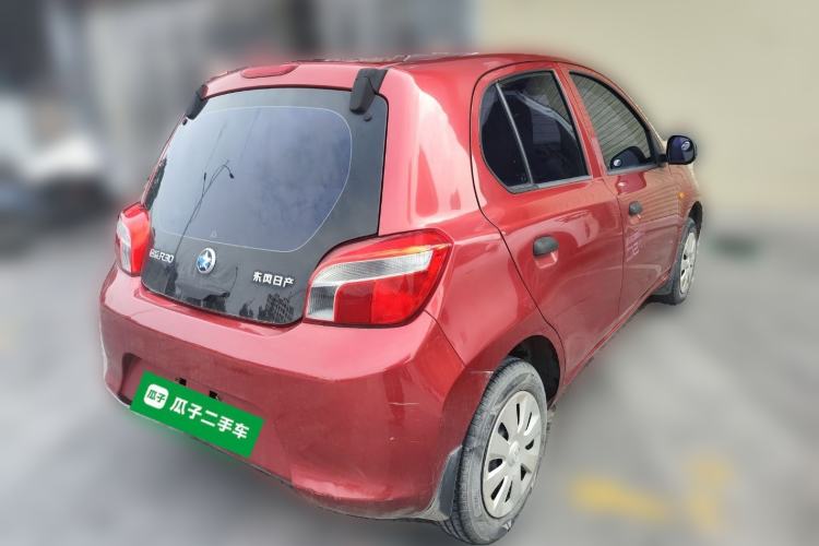 Used Venucia R30 2014 1.2L Manual Comfort Edition