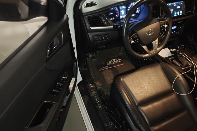 Used Hyundai Mistra 2019 1.8L Automatic Deluxe DLX Model China VI Standard Driver Seat