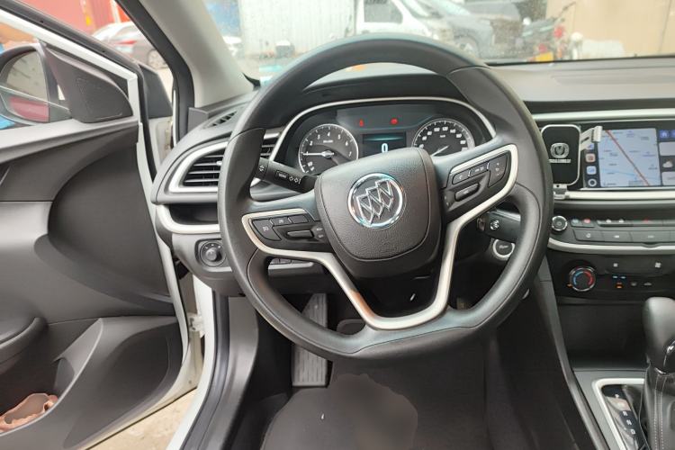 Used Buick GT 2021 Revised Version Flagship 1.5L Automatic Elite Edition Steering Wheel