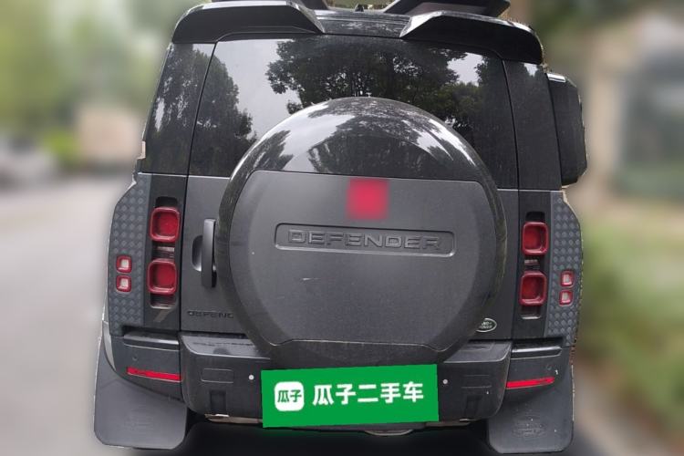 Used Land Rover Defender 2024 110 3.0T P400 Dark Edition
