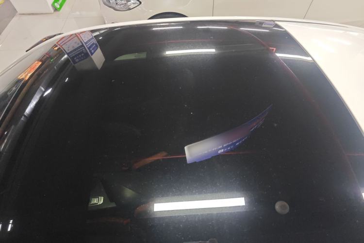 Used CHANGAN UNI-V 2024 1.5T High-Energy Version Roof