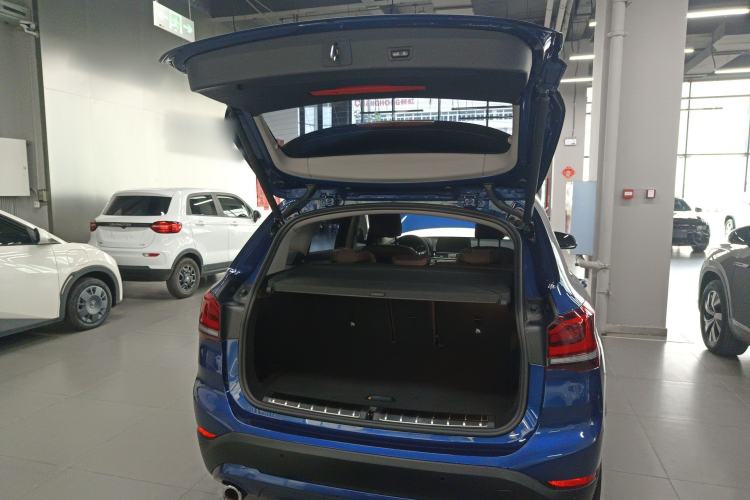 Used BMW X1 2021 sDrive25Li Leading Model Trunk