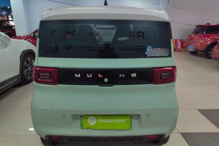 Used Wuling Hongguang MINIEV 2021 Macaron Sandwich Model 170 km Lithium Iron Phosphate Rear