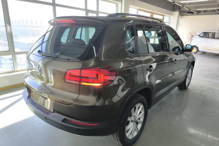 Used Volkswagen Tiguan L 2016 300TSI Automatic Two-Wheel Drive Comfort Edition
