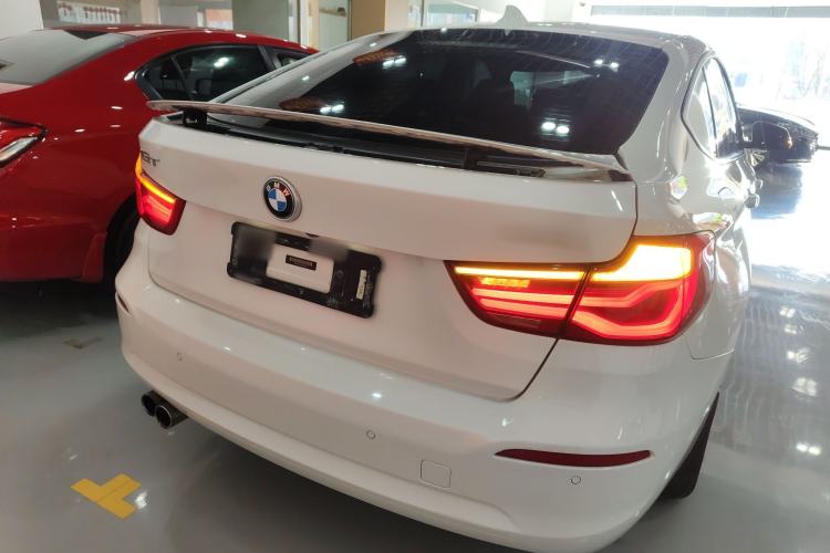 Used BMW 3 Series GT 2018 320i Sport Edition
